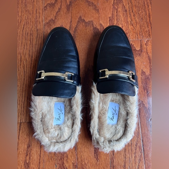 Black Leather Loafers with Fur Lining - Picture 3 of 3